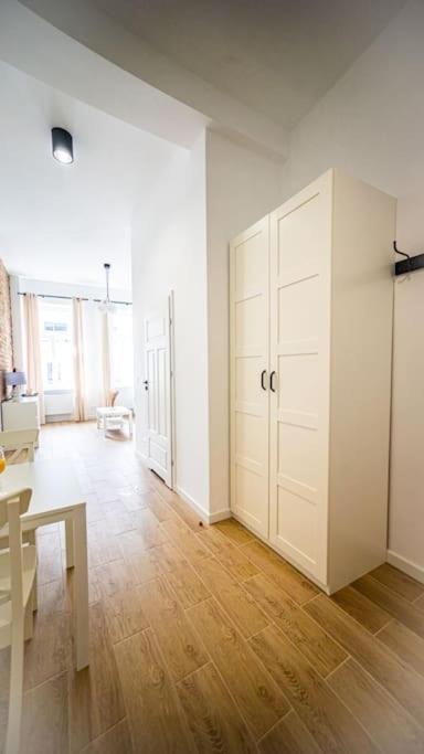 Stylish Apartment In Warszawa Eksteriør billede