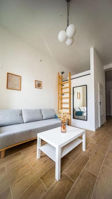 Stylish Apartment In Warszawa Eksteriør billede